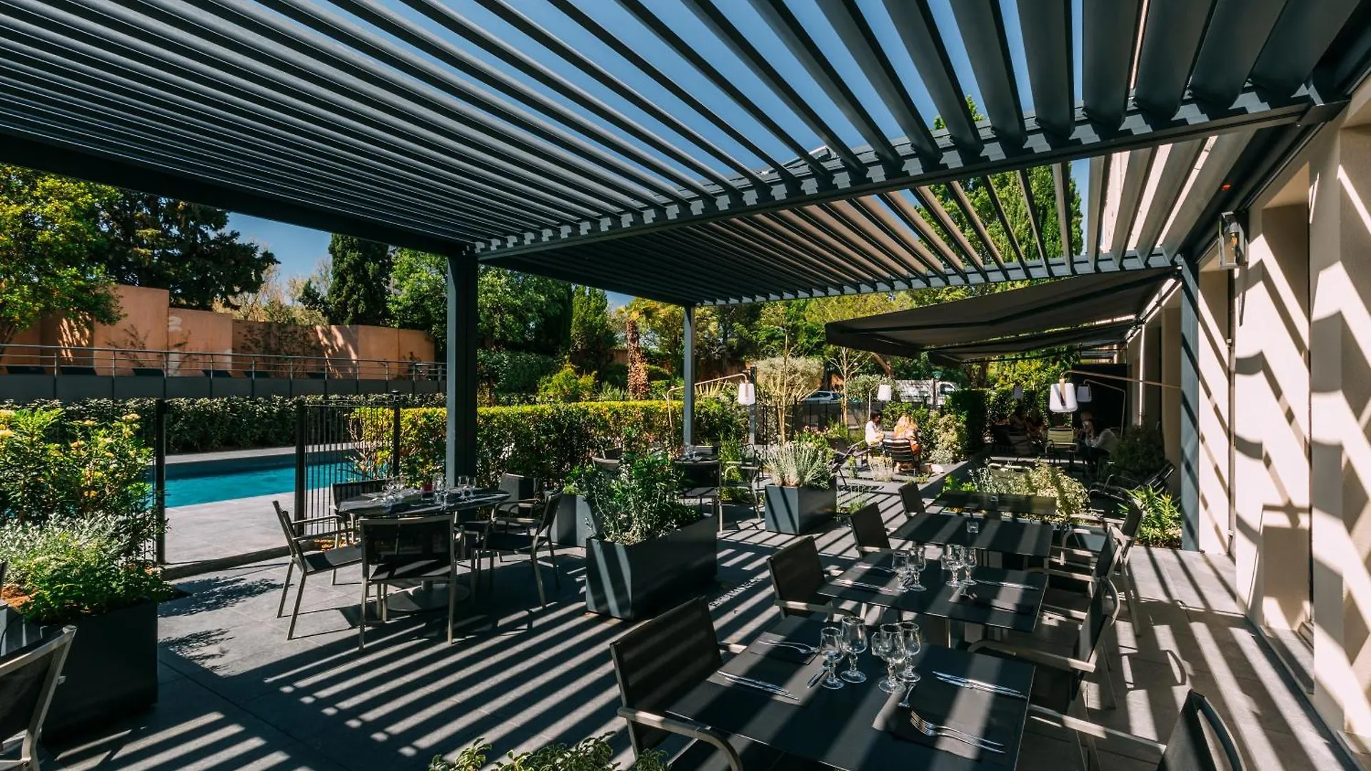Escale Oceania Aix-En-Provence Hotell