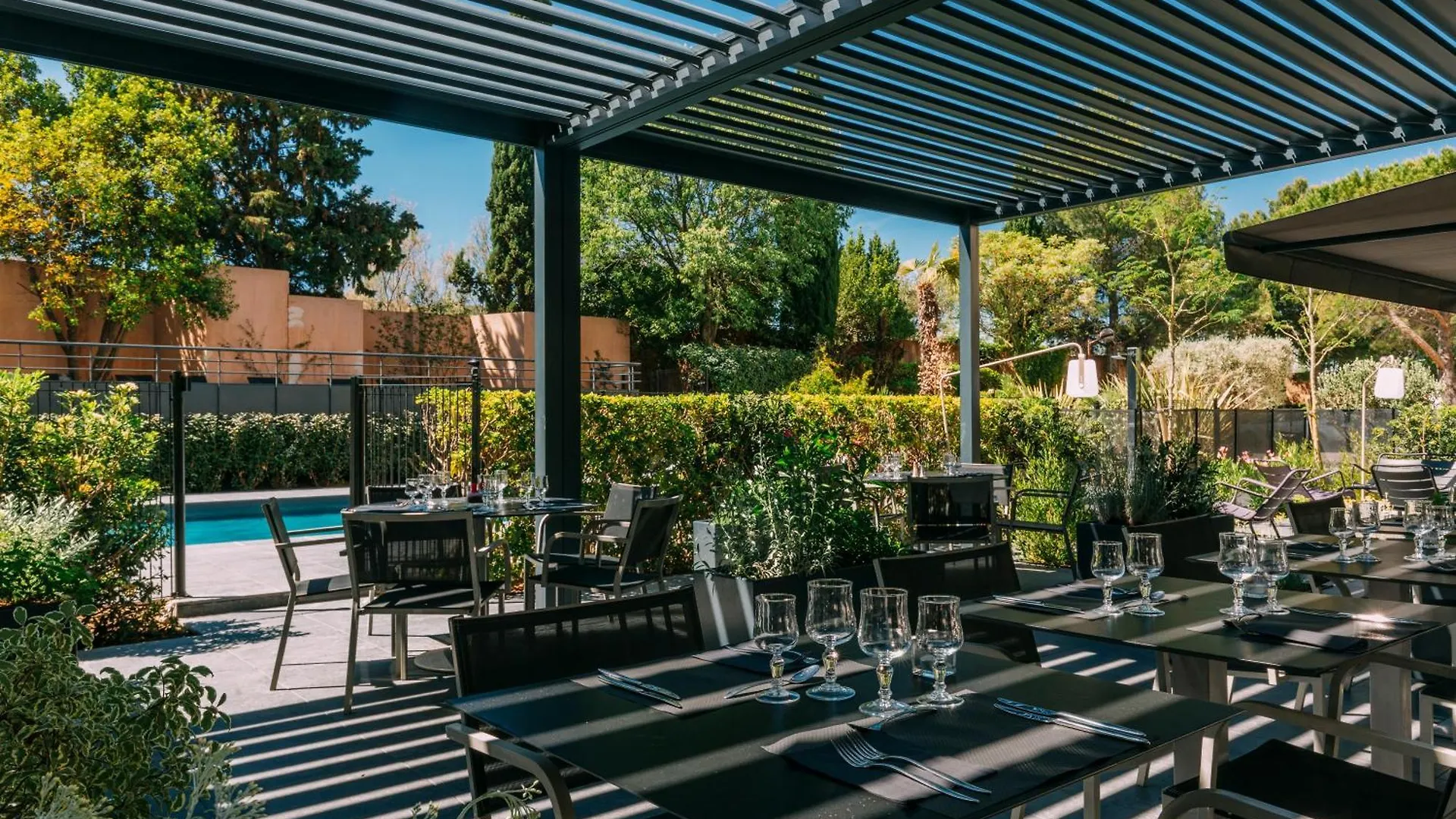 Escale Oceania Aix-En-Provence Hotel