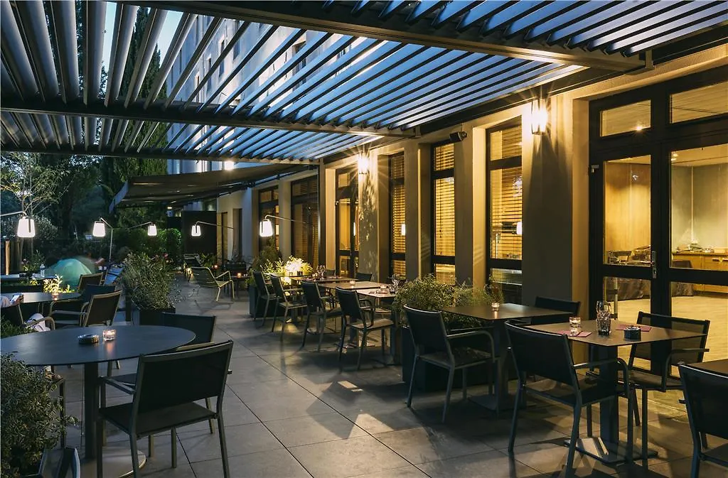 Escale Oceania Aix-En-Provence Hotel