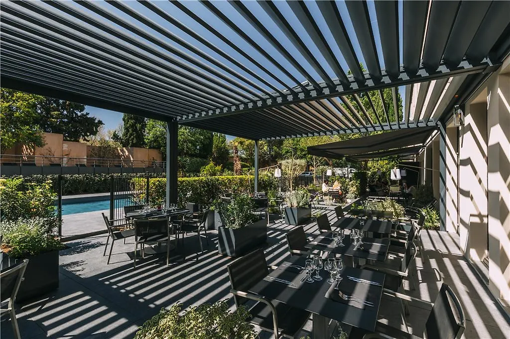 ***  Escale Oceania Aix-En-Provence Hotel France
